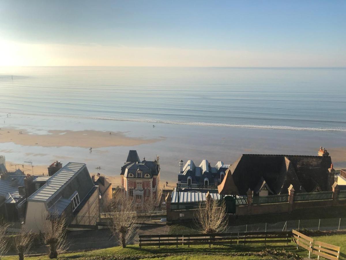 Domaine Des Roches Apartment Trouville-sur-Mer Exterior photo